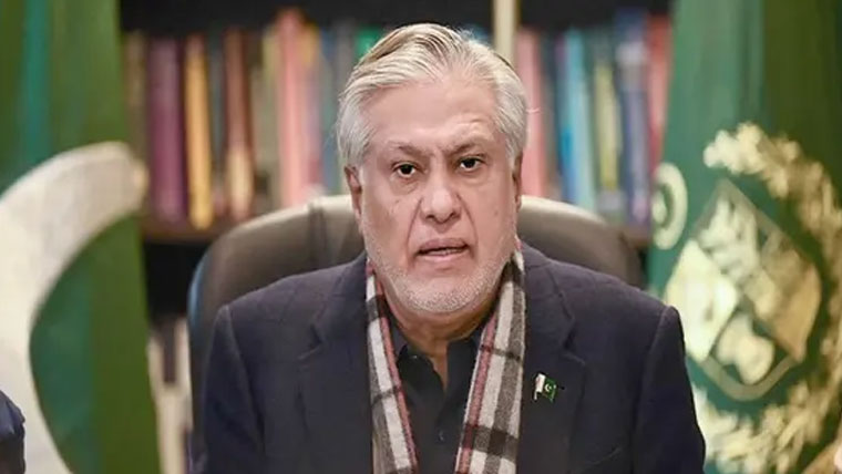  سفارتی سرگر میوں کی بروقت تیاری یقینی بنائی جا ئے :اسحاق ڈار 