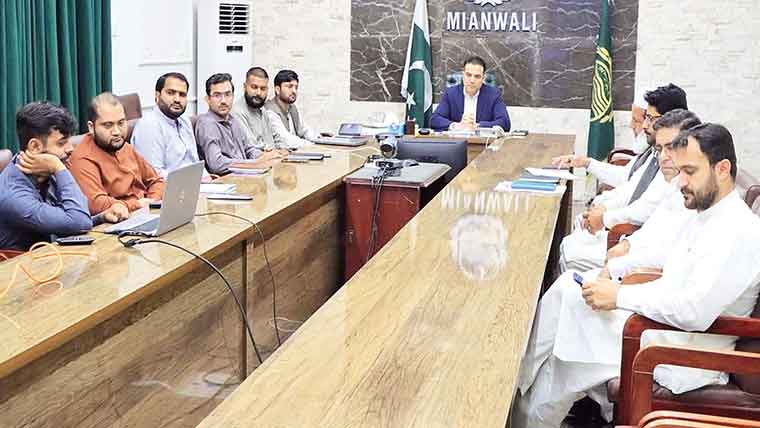 شہر کی خوبصورتی کے منصوبہ کی تعمیر کو  جلد ازجلد مکمل کیا جا ئے ، ڈپٹی کمشنر 