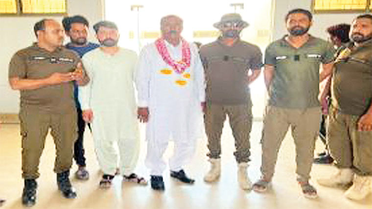کانسٹیبل ظفر اقبال 39 سالہ خدمات  کے بعد ریٹائر، الوداعی تقریب کا انعقاد