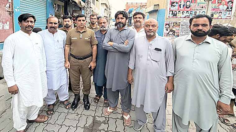 علی پورچٹھہ :پولیس کی جانب سے  جلوس روٹس‘مجالس کے مقامات کا دورہ 