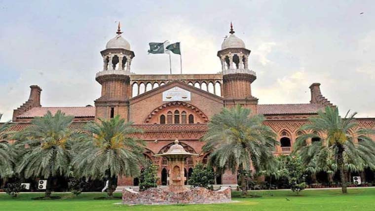  لاہور ہائیکورٹ کا وکلاء سے  پروفیشنل سیلز ٹیکس وصولی روکنے کا حکم