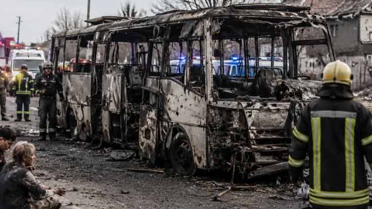 یوکرین کا روسی زیر قبضہ علاقے میں  مسافر بس پر ڈرون حملہ،7افراد ہلاک