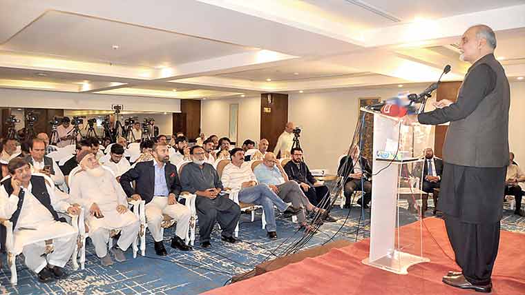 تنخواہ دار طبقے کو ٹیکس چھوٹ ، بجلی گیس سستی کی جائے ، حافظ نعیم 