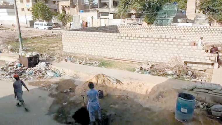 پارکوں کی چائنا کٹنگ کا سلسلہ نہ رک سکا 
