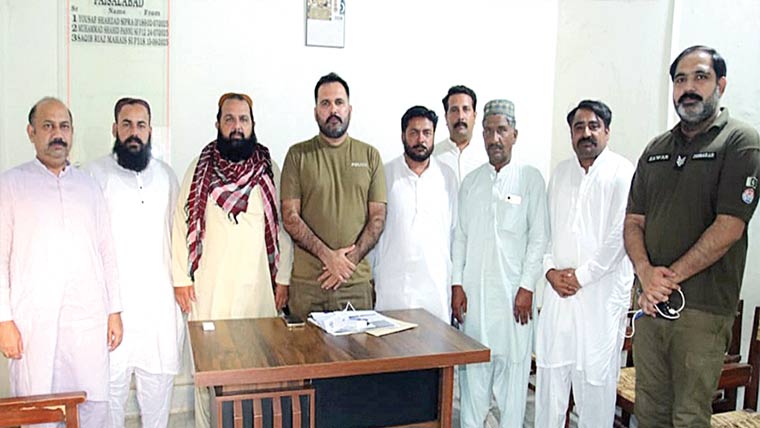 محرم الحرام ،ایس ایچ او تھانہ  ائیرپورٹ کی امن کمیٹی سے ملاقات