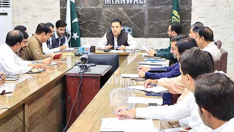 محرم سے قبل محکمے تما م انتظامات کو مکمل کرلیں،ڈپٹی کمشنر 