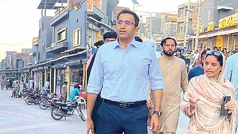 ڈپٹی کمشنر کا نو شہرہ ورکاں میں نالوں کی صفائی کا جائزہ