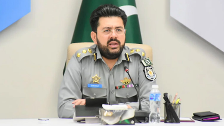 سی ٹی او کا ٹریفک پولیس کو فراہم کردہ الیکٹرک گاڑیوں کا معائنہ