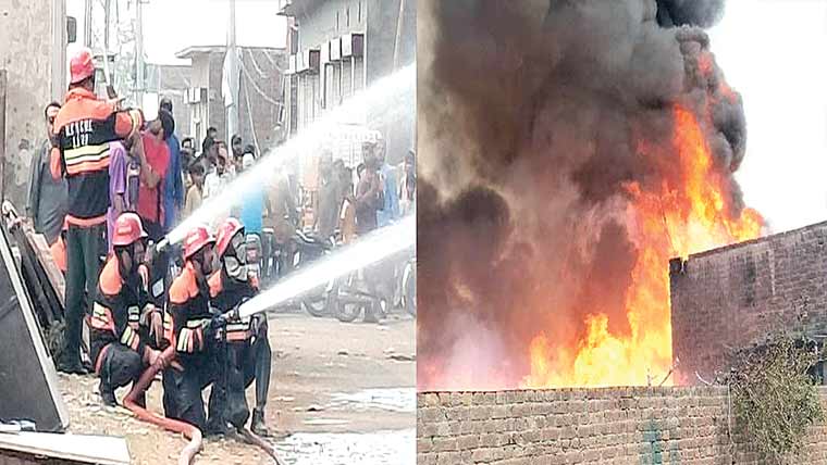 سیالکوٹ:پلاٹ میں پڑے لیدر ویسٹ اور فوم کو آگ لگ گئی 