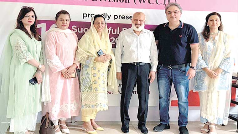  چیئرمین گوجرانوالہ بزنس الائنس احمد  اکرام لون کا دورہ لاہور ویمن چیمبر 