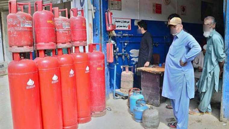 قدرتی گیس کی قلت ،ایل پی جی  500روپے کلو فروخت 