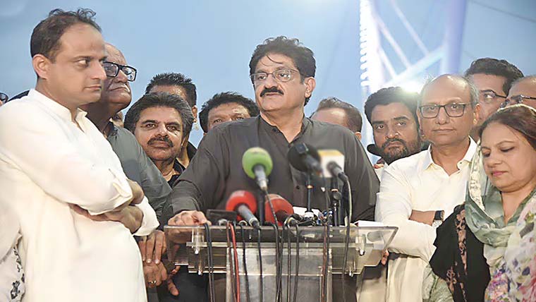 بیراجی نظام سندھ کی شہ رگ،دریا میں پانی کا بہاؤ گزشتہ سال سے بہتر:وزیراعلیٰ