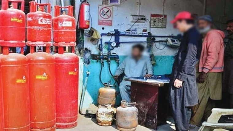 قیمت 320 ، ایل پی جی 600 روپے کلو تک فروخت