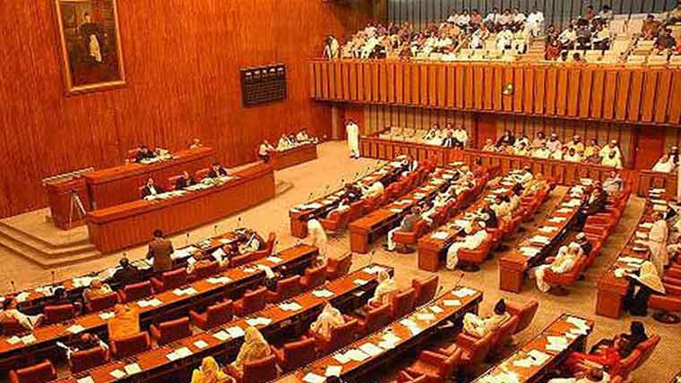  بجٹ میں عوام کیلئے کچھ  نہیں ، مشکل حالات میں متوازن ہے: سینیٹ میں بحث