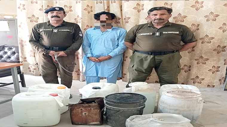 بھلوال میں کارروائیاں، شراب اور چرس برآمد، دو ملزم گرفتار
