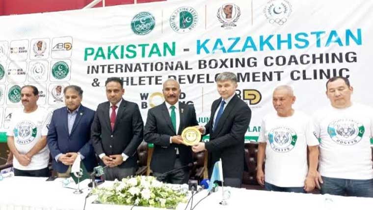 پاک قازقستان باکسنگ  ڈویلپمنٹ کلینک کا آغاز 