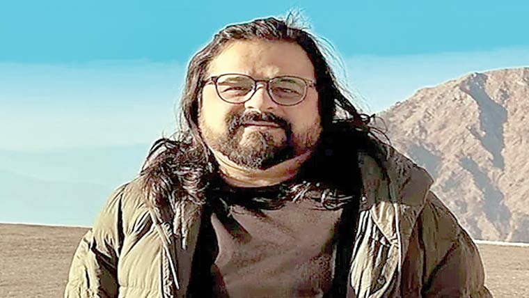 بھارتی میوزک کمپوزر پریتم کا  بھی فلمی دنیا چھوڑنے کا اشارہ