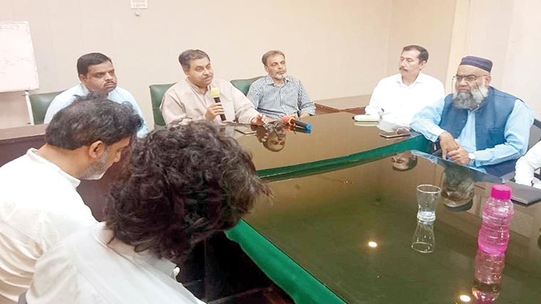  میانوالی :شہریوں کو بروقت  طبی سہولیات کی فراہمی یقینی  بنانے کے لیے اجلاس 
