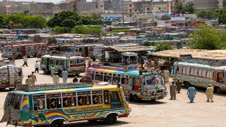  ٹرانسپورٹرز کی ہڑتال کا  دوسرا روز ، شہری پریشان