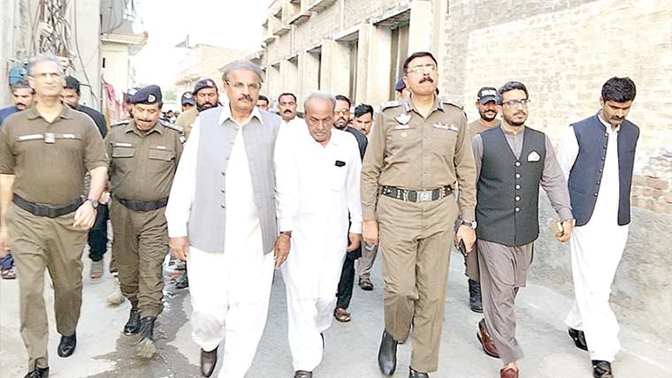آر پی او اور کمشنر کا کوٹ ادو میں محرم سکیورٹی انتظامات کا جائزہ