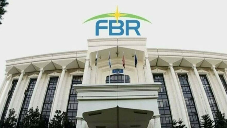  ملازمین کی تنخواہوں سے منہا 2ارب ٹیکس جمع کروائیں ایف بی آر کا قومی ایئرلائن کو خط