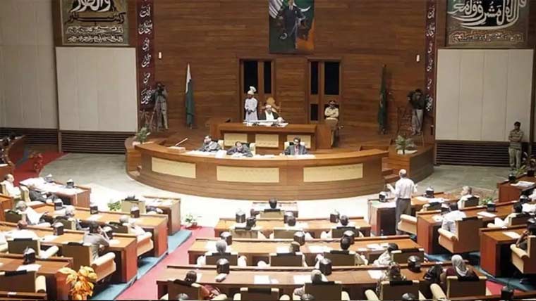 سندھ اسمبلی:بوری بند لاشوں کے ذکر پرہنگامہ،وزیرداخلہ کاانکوائری کاحکم