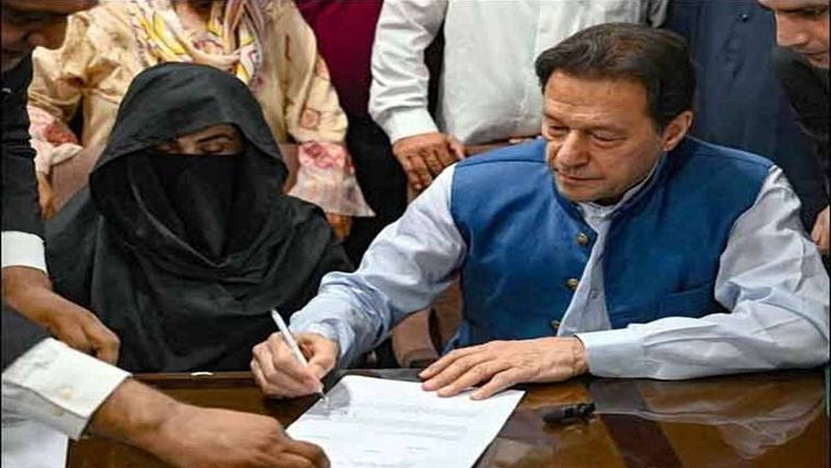  عمران ، بشریٰ کے وکیل نے  جان بوجھ کر وکالت نامے  نہیں لیے :جیل سپرنٹنڈنٹ 