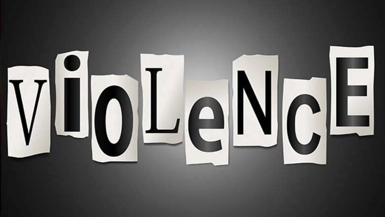 زمین کے تنازع پر حملے   فصل تباہ، خواتین پر تشدد