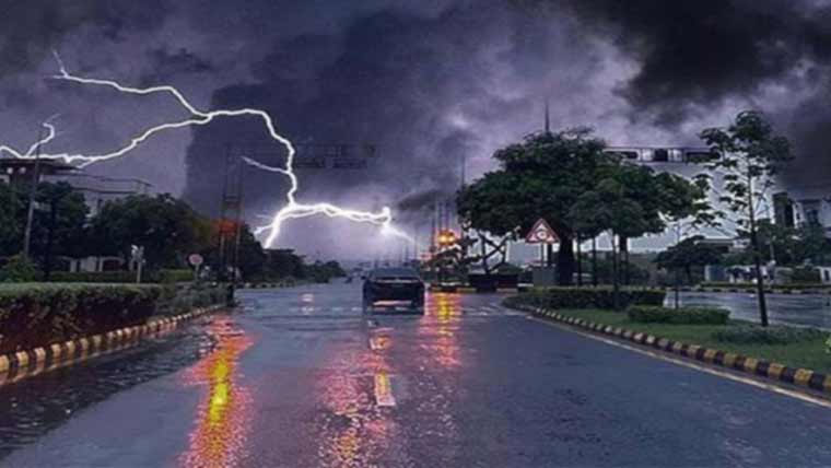 مری ،جہلم سمیت مختلف علاقوں میں آج گرج چمک کیساتھ بارش کا امکان