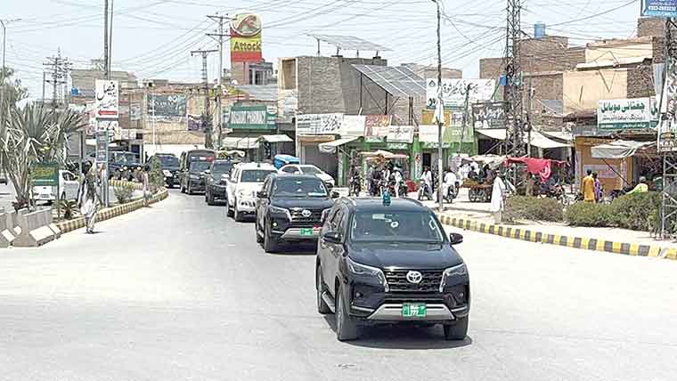عاشورہ محرم پر امن کیلئے مشترکہ  فلیگ مارچ کا انعقاد