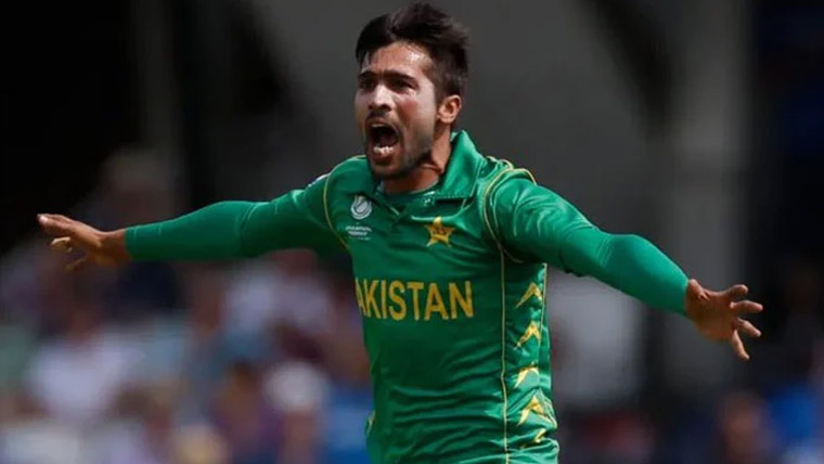  محمد عامر ڈومیسٹک پلیئر کے طور پر نوٹنگھم شائر کا حصہ بن گئے