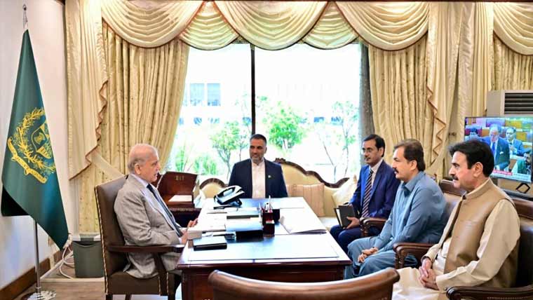 ایاز شیرازی کی وزیراعظم سے ملاقات، سجاول کے مسائل پرگفتگو
