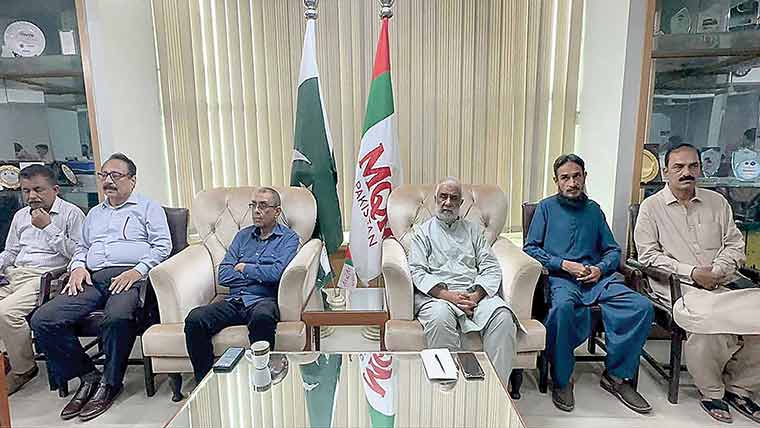 مزدور طبقے کا سب سے زیادہ استحصال کیا جا رہا: خالد مقبول 