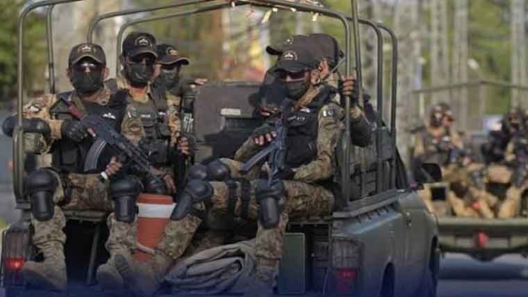 قلات میں فورسز کیساتھ فائرنگ کے تبادلے میں دہشت گرد فرار 