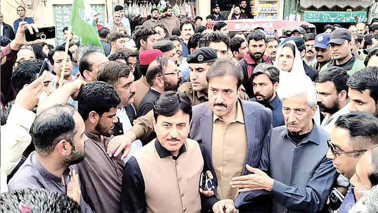 سمبڑیال 6:ارب روپے زائد کے ترقیاتی پیکیج پر کام شروع 