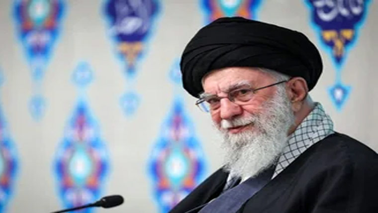 ایرانی سپریم لیڈر خامنہ ای کون تھے ؟، اُن کا خاندان کتنا بااثر ؟