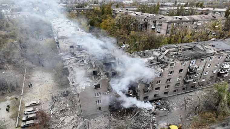 روسی فضائی اور ڈرون حملے  6یوکرینی ہلاک،28زخمی 