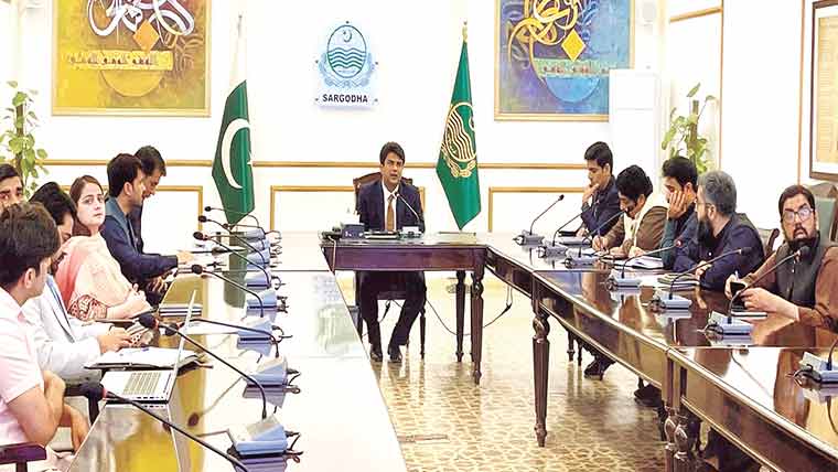 روٹی کی مقررہ قیمت پر ہر صورت عمل یقینی بنایا جائے ،ڈی سی