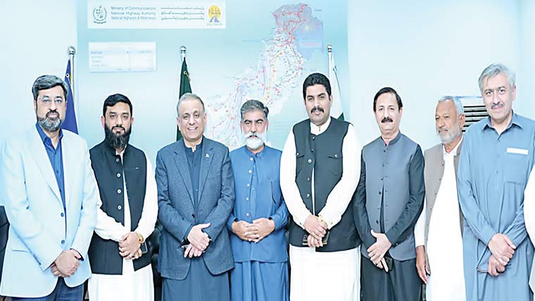 ایکسل لوڈ قوانین پر سختی سے عملدرآمد ناگزیر، عبدالعلیم خان