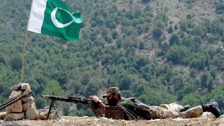 پاک  فوج  کی  بھر پور  جوابی  کارروائی ،افغان  سرحد  پار  سے   زمینی  حملے  ناکام،67کار ندے  ہلاک