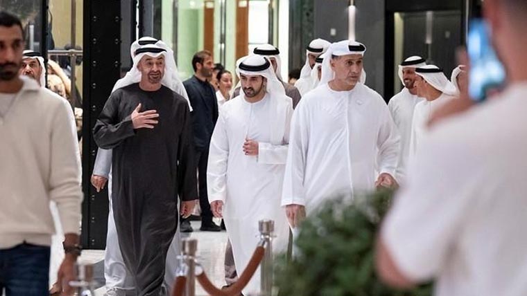 دبئی مال:اماراتی صدر ، ولی عہد کو  دیکھ کر عوام حیران ، خوشی کا اظہار