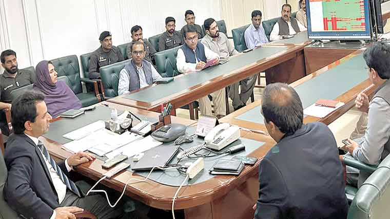 ڈپٹی کمشنر منڈی بہائوالدین کی  زیر صدارت پرائس کنٹرول  مجسٹریٹس کی کارکردگی پراجلاس 