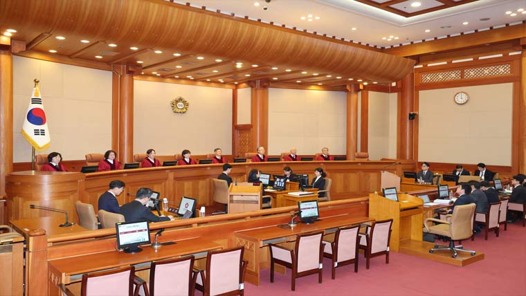 جنین قتل کیس:جنوبی کوریا  میں 2 ڈاکٹروں کو قید 