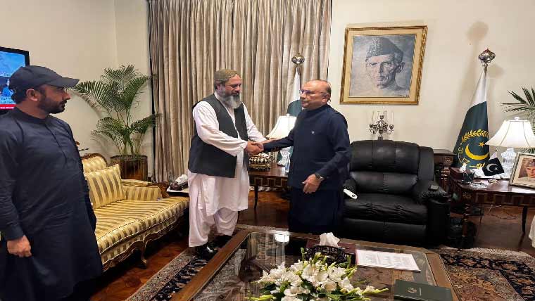  صدرزرداری سے ملاقات ، بلوچ رہنما  شفیق الر حمن مینگل پیپلز پارٹی میں شامل 