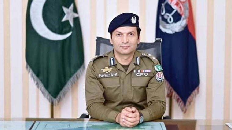 راولپنڈی پولیس کا رات گئے شہر میں فلیگ مارچ 