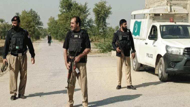  بنوں پولیس نے دہشت گردی کے  2بڑے منصوبے ناکام بنا دیئے 