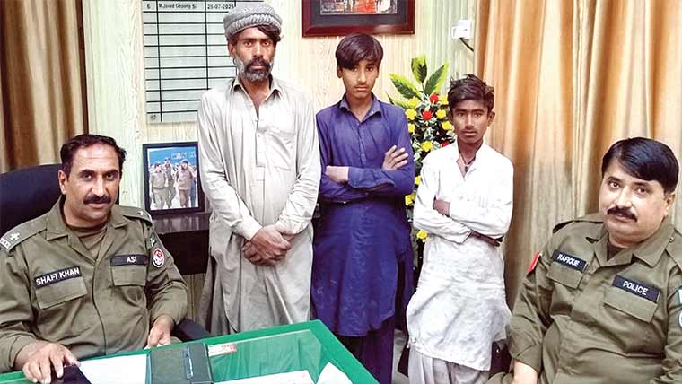 مختلف کارروائیوں میں دو ملزم زخمی حالت میں گرفتار 