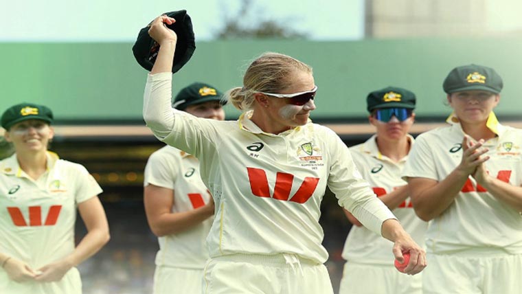 آسٹریلوی ویمن کپتان ایلیسا ہیلی  کا انٹرنیشنل کیریئر اختتام پذیر 