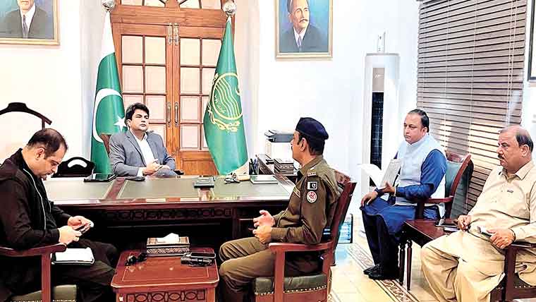 سی ٹی وی کیمروں کی تنصیب کا عمل ٹائم پریڈ میں مکمل کرنے کا حکم 