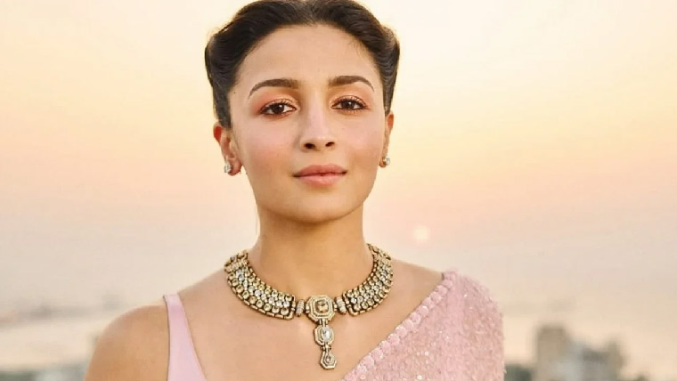 دپیکا، ایشوریا اور پریانکا کی وجہ سے ہالی ووڈ میں آئی:عالیہ بھٹ